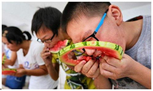 印度新闻吃瓜视频,揭秘印度社会热点事件背后的真相