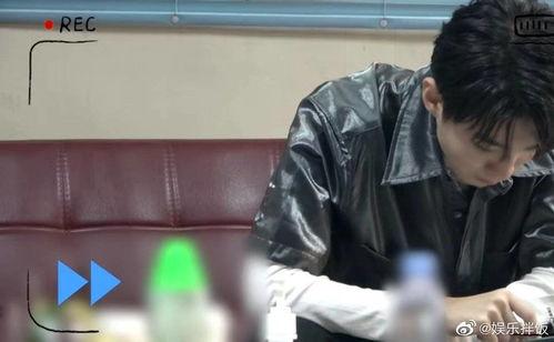 沉浸式吃瓜视频