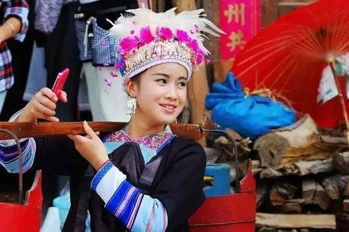 侗族姑娘吃瓜视频,传统与现代的完美融合